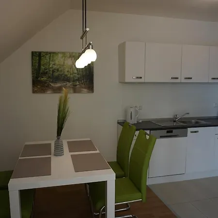 Ferienwohnung 1 - Rügen Findlinge *
