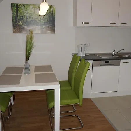 Ferienwohnung 1 - Rügen Findlinge Apartamento Breege