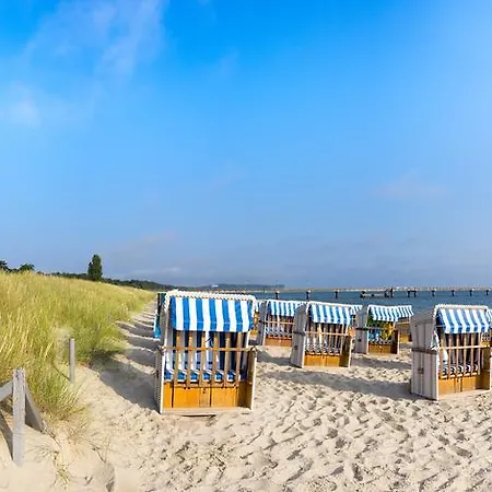 Ferienwohnung 1 - Ruegen Findlinge