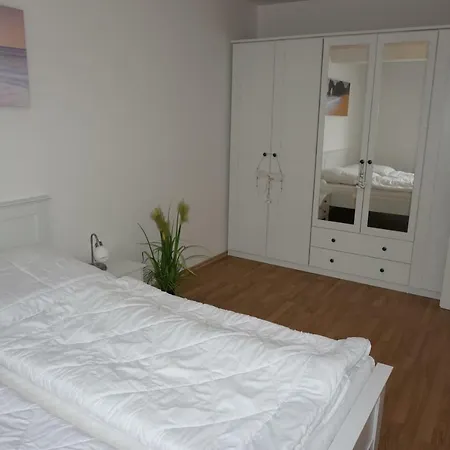 Apartamento Ferienwohnung 1 - Rügen Findlinge