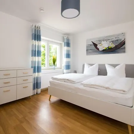 Ferienwohnung 1 - Rügen Findlinge * Breege
